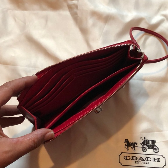 ❤️SOLD❤️: Coach Red Wristlet/Wallet - Picture 4 of 5